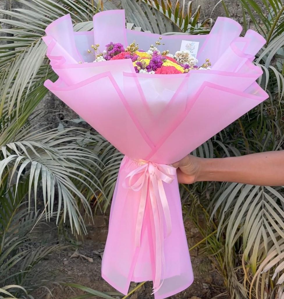 Candy Bloom Mix Pink bouquet