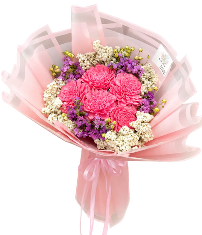 Pink Whisper Love 🌸 bouquet